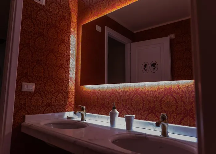 Lejlighed Frescoed House Nearby The Acquarium *